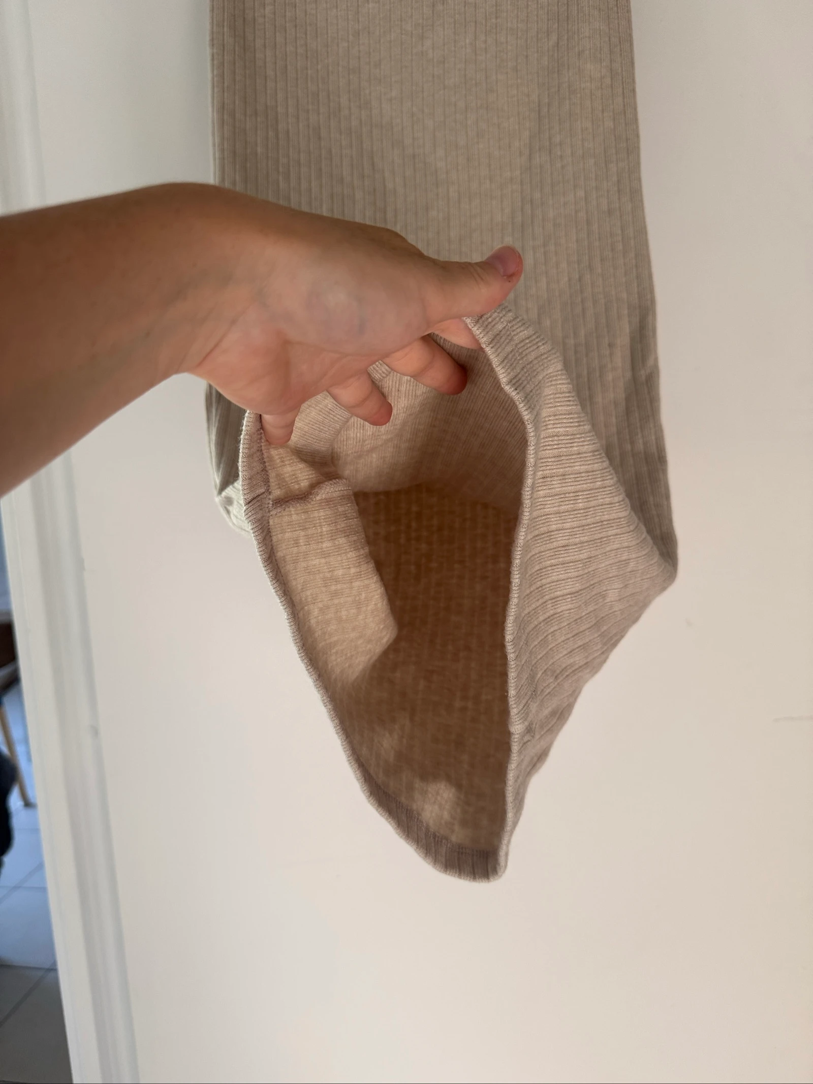 Saia de malha bege Zara - Corte tubinho médio - Tamanho P – photo 5